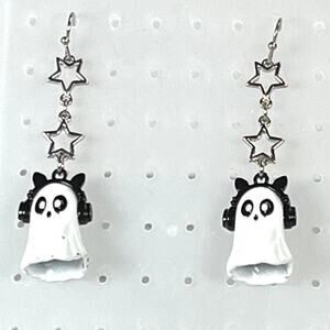 Sweet society ghosts with headphones